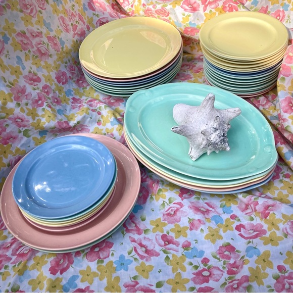 LuRay Pastels giant 39 piece lot serving platters dinner plates small plates - Picture 4 of 10